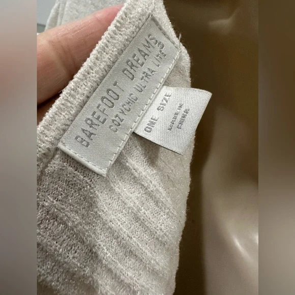 Barefoot Dreams Cozy Chic Ultra Lite Caftan - Picture 5 of 8